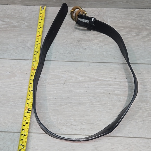 Gucci Women Black Leather Belt with Interlocking Gold Double-G Buckle main image 2